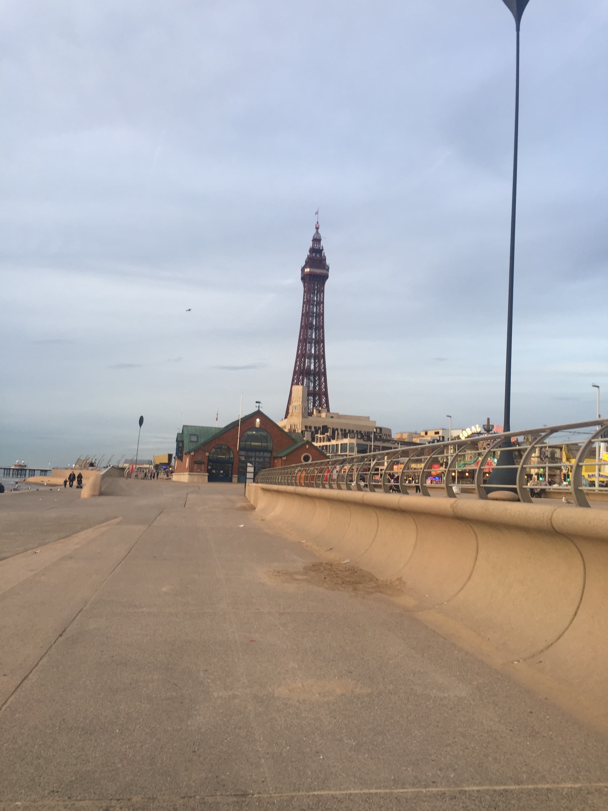 Blackpool Tower thumbnail-0